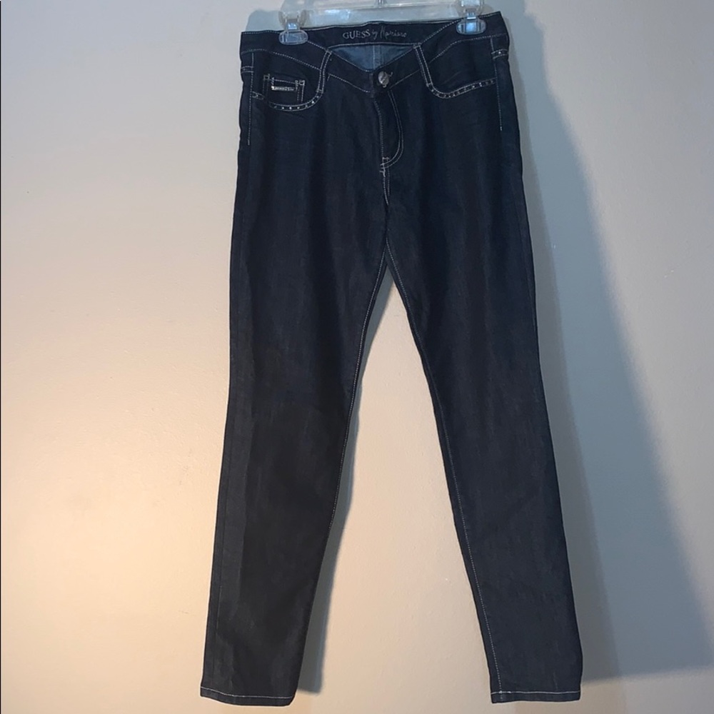 GUESS BY MARCIANO dark washed jeans!